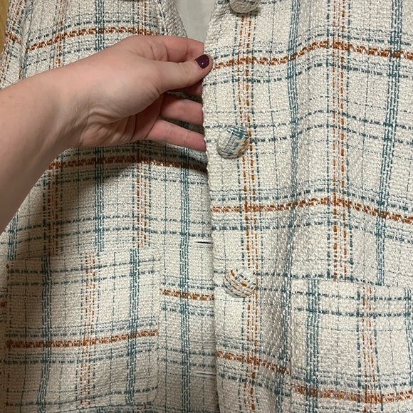 LC Lauren Conrad Blue and Cream Blazer with Vintage Flair - Picture 2 of 8